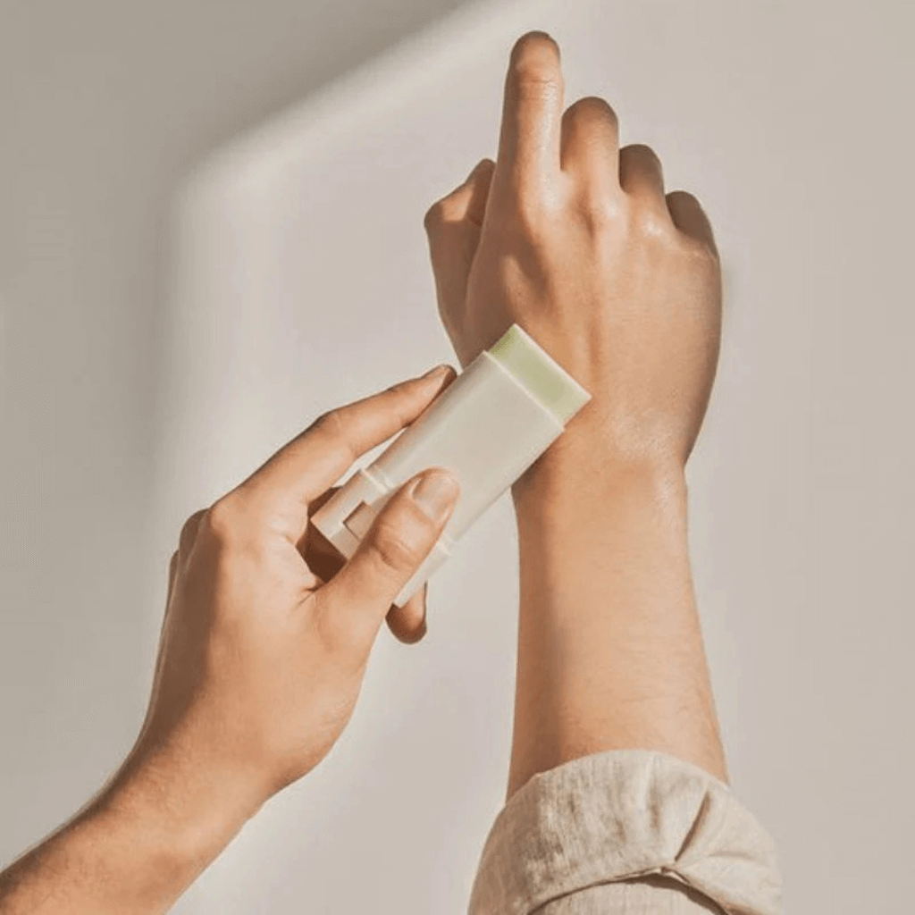 Belleza de Joseon - Protección solar facial - Barra solar mate Artemisia y camelia 18 g