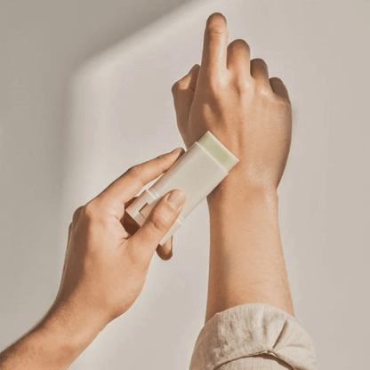 Belleza de Joseon - Protección solar facial - Barra solar mate Artemisia y camelia 18 g